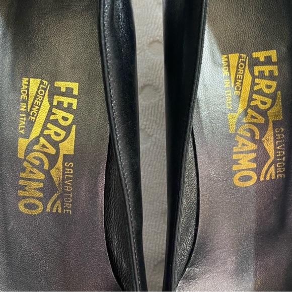 Vintage Salvatore Ferragamo spectators - Picture 4 of 16